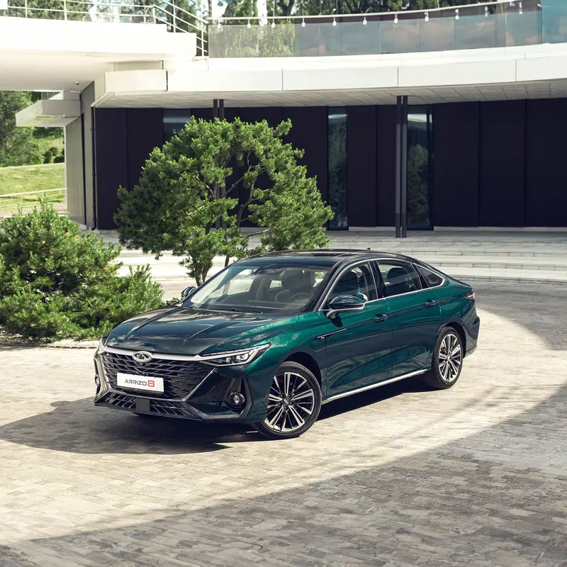 Chery Arrizo 8 у дома